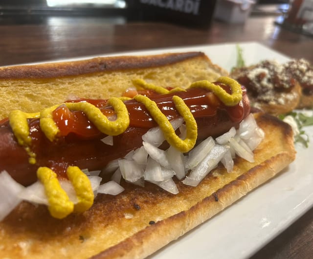 Hot Dog.