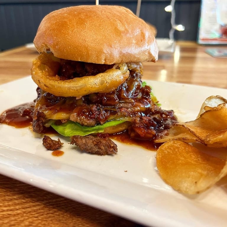 Burgers: Juicy Creations for Every Craving